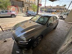 جێنسس G70